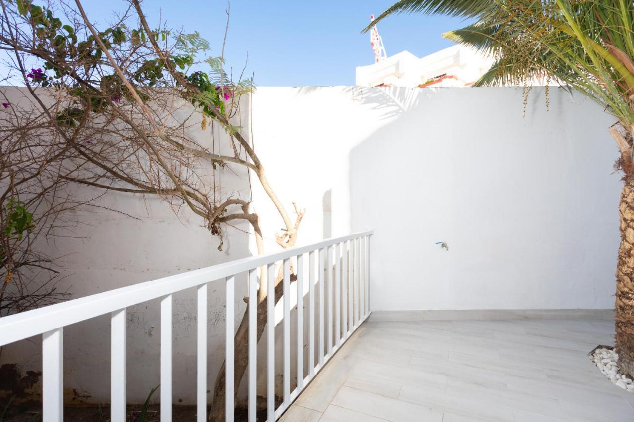 188 Las Tortugas Holiday Home By Sunkeyrents Costa Adeje  Extérieur photo