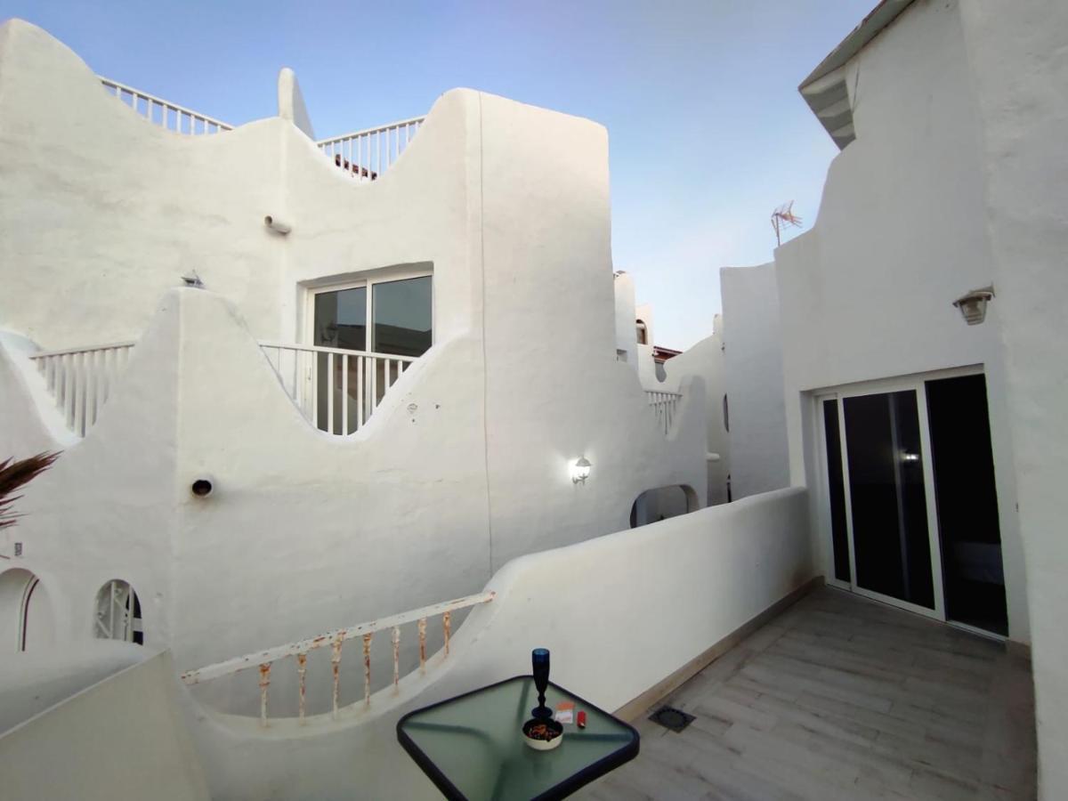 188 Las Tortugas Holiday Home By Sunkeyrents Costa Adeje  Extérieur photo